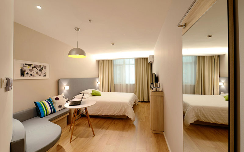 Best-Tips-On-How-To-Choose-Curtains-For-The-Living-Room